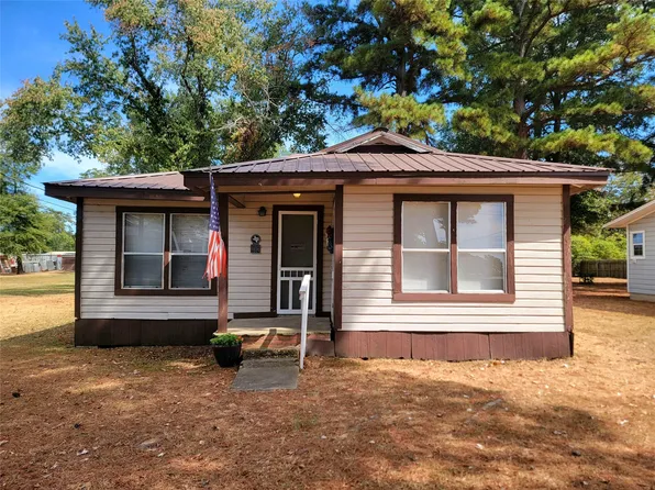 135 Us Highway 82 E, Avery, TX 75554