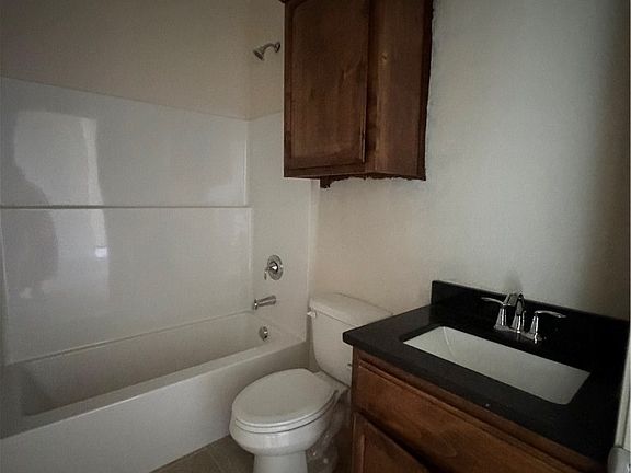 5th image of 2409 Reyhans Way Dr