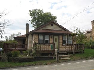 121 Narrows Rd, Connellsville, PA 15425