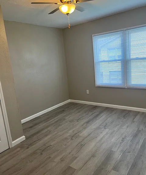 7442 E 2nd St #4 — Photo 7