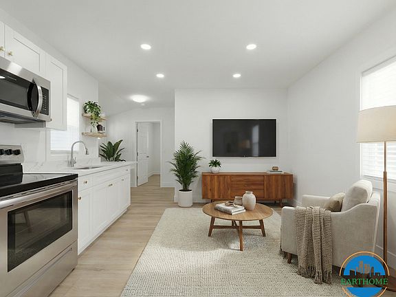 2nd image of 701 W Plaza Pl APT B