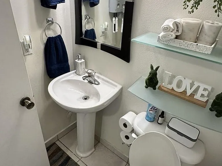 4965 Leeward Ln — Photo 13