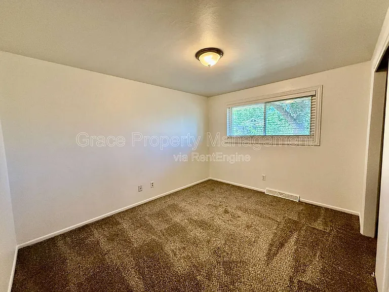 1125 W 8th Avenue Dr — Photo 8