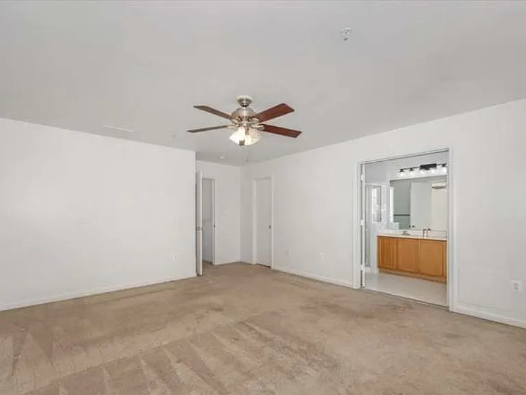 4946 Whitney Ter — Photo 21