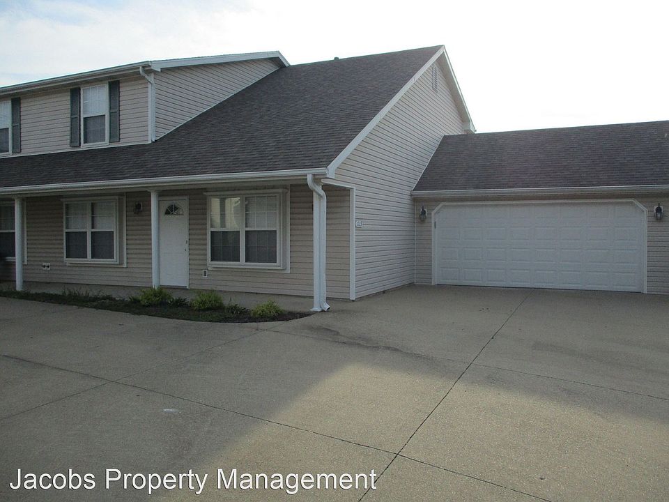 1st image of 1731 Louise Cir