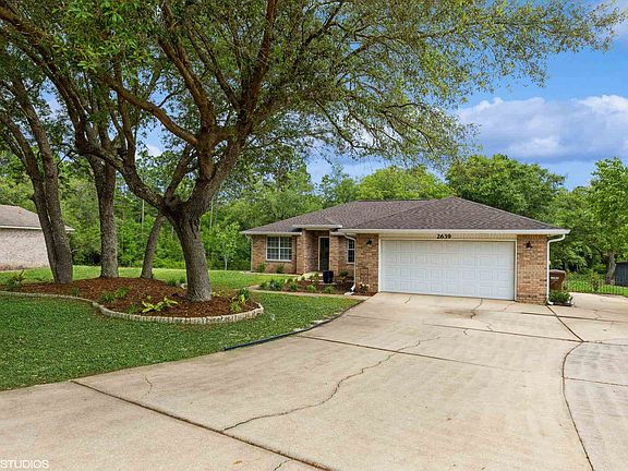 3rd image of 2639 Barefoot Creek Cir
