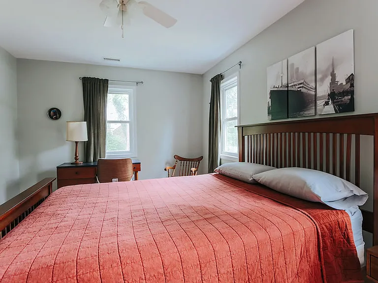 930 Saint Charles Ave — Photo 16