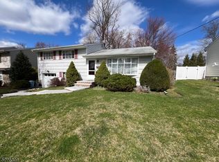 42 Longview Rd, Cedar Grove, NJ 07009
