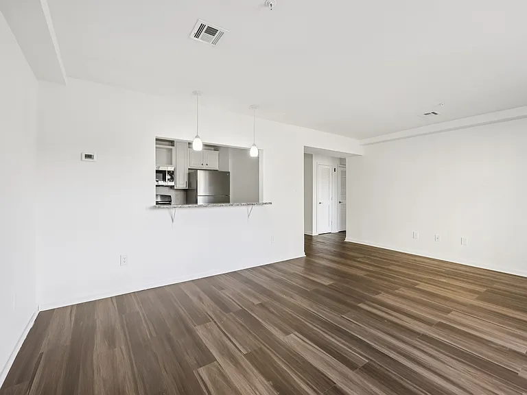 394 S Harrison St. — Photo 5