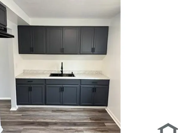 23673 Banbury Cir, Warrensville Heights, OH 44128