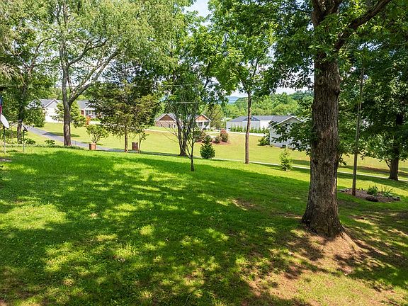 3rd image of 56 Green Valley Dr