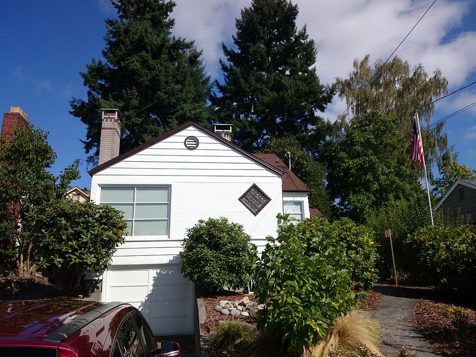 2nd image of 6828 29th Ave NE