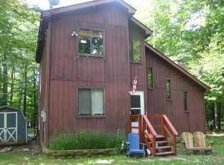 1105 Apache Trl, Gouldsboro, PA 18424
