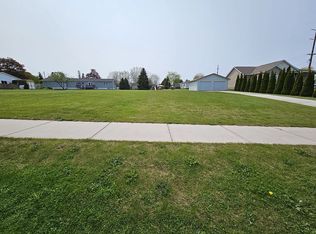 940 S State St, Saint Ignace, MI 49781