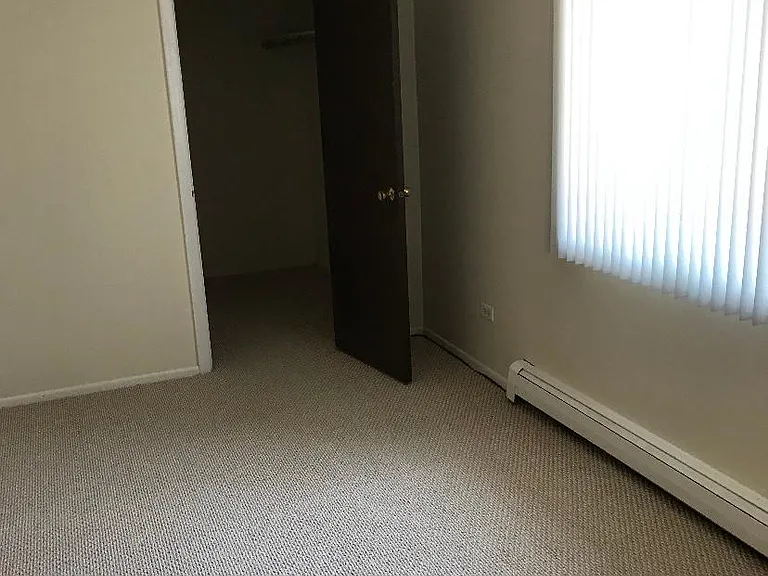 420 N Carter St — Photo 5