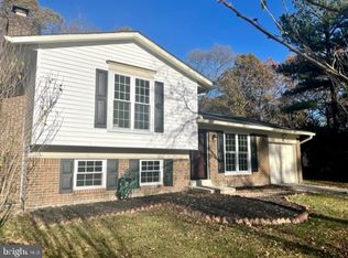 2805 Lomax Ct, Waldorf, MD