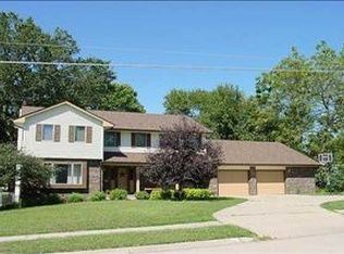 1608 Rapids St, Adel, IA 50003