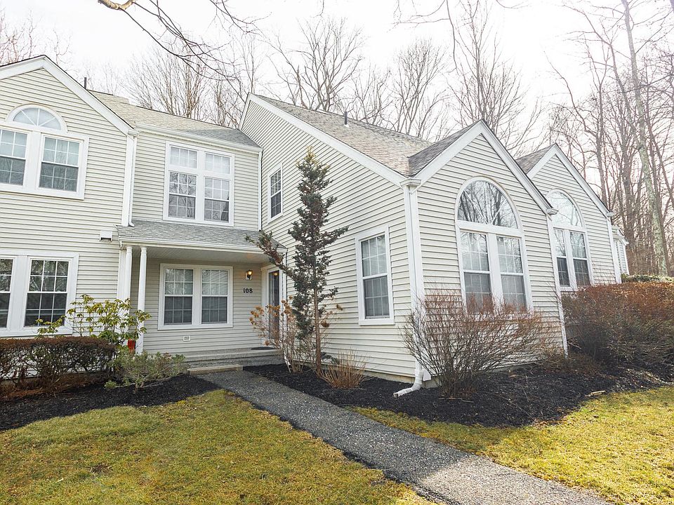 1st image of 108 Quail Ct