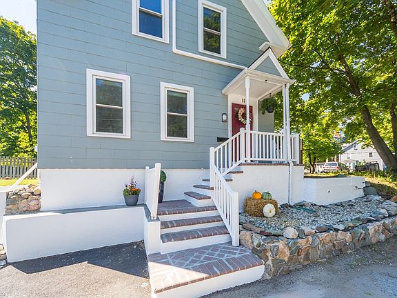3rd image of 11 Purchase St