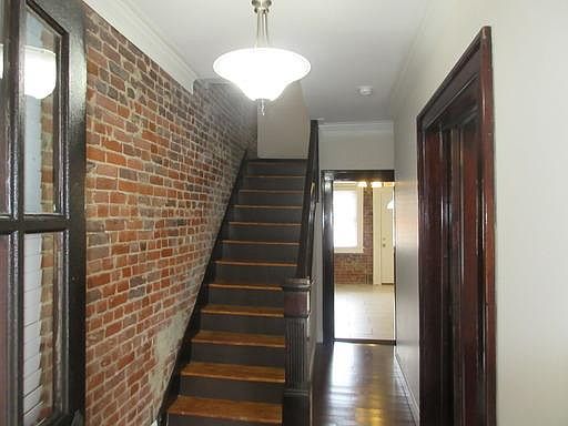 5th image of 1477 Worthington St #1477