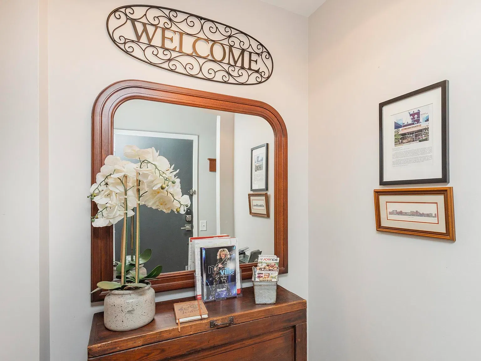2 bed, 1.5 bath, 996 sqft, $3,000 — Photo 4