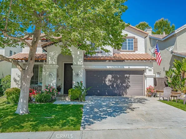 28533 Silverking Trl, Saugus, CA 91390