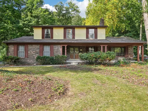 47955 Ben Franklin Dr, Shelby Township, MI 48315