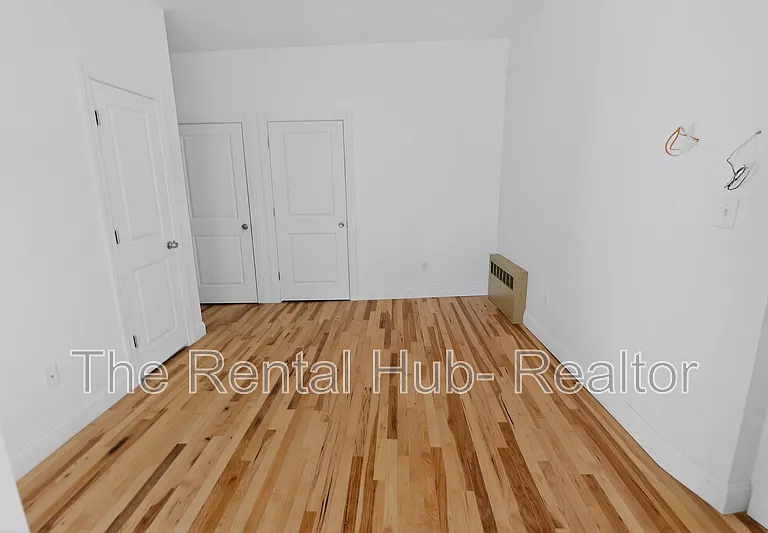 91 Elm St #1A — Photo 2
