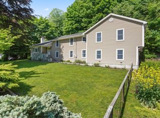 59 E Rocks Rd, Norwalk, CT 06851