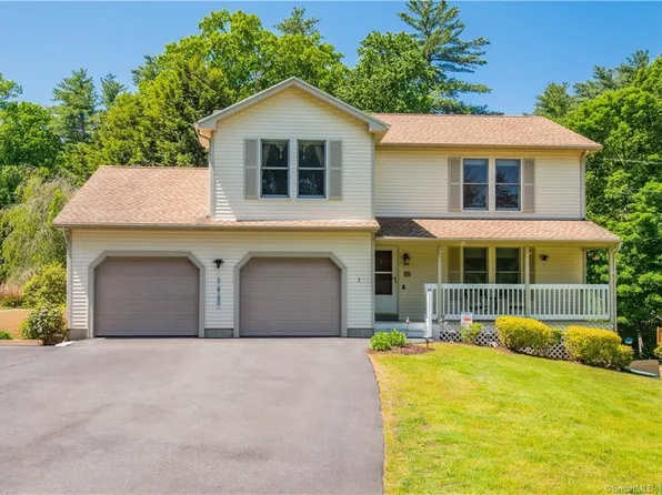 2 Forest Lane, Canton, CT 06019