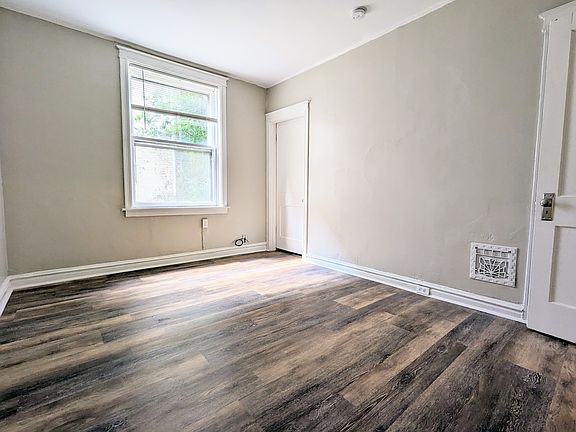 2nd image of 4053 Pennsylvania Ave #1S