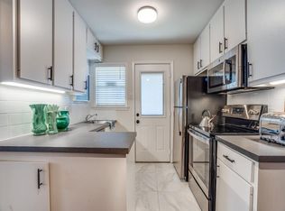 406 N Montreal Ave, Dallas, TX 75208