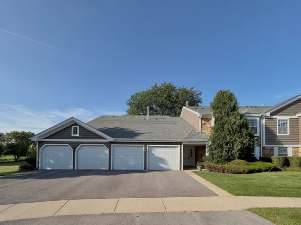 214 Maplebrook Ct Unit X1, Schaumburg, IL 60194