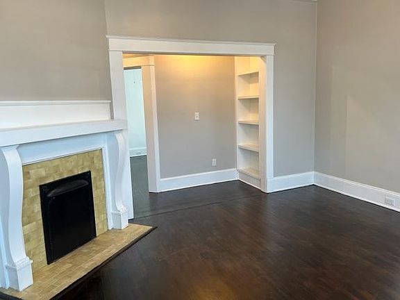 2nd image of 133 Paisley St APT A