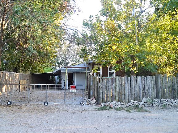 2nd image of 505 Billy Ln