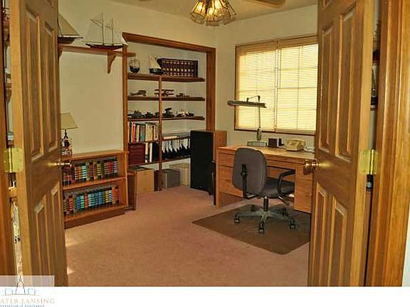 3rd image of 2520 Kinloch Cir