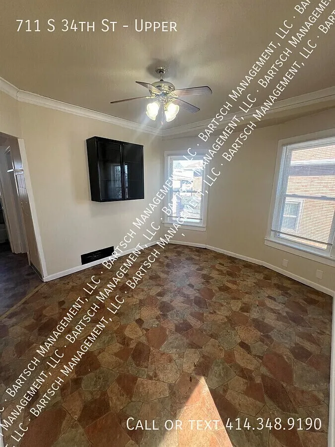 2 bed, $995 — Photo 3