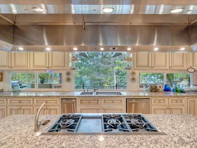 143 Charlotte Ln, Hardy, VA, 24101