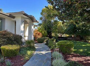 545 Clark Ct, Los Altos, CA 94024