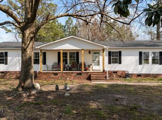 7507 Peacock Rd, Chadbourn, NC 28431