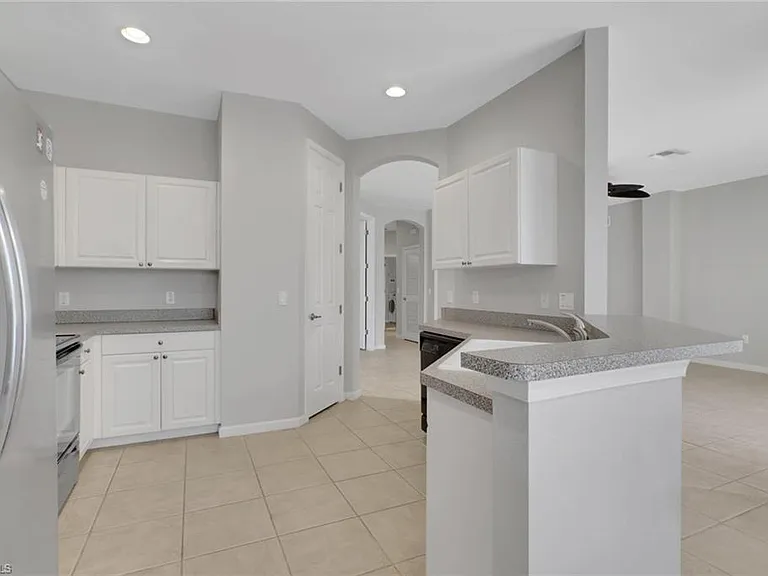 7844 Clemson St #102 — Photo 8