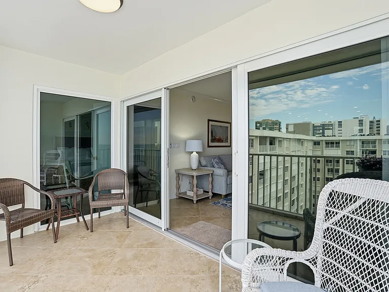 3443 Gulf Shore Blvd N #1 — Photo 34
