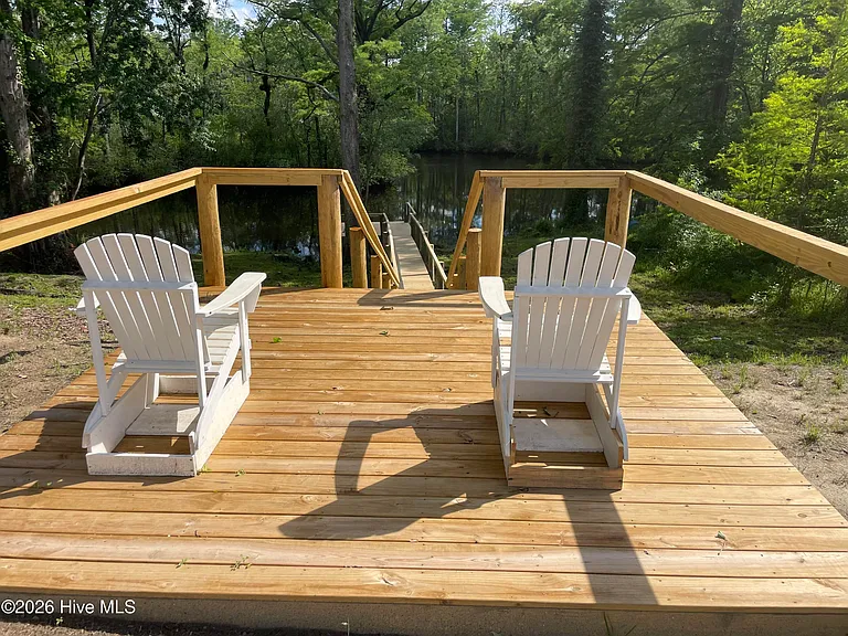 191 Griffin Ln — Photo 1
