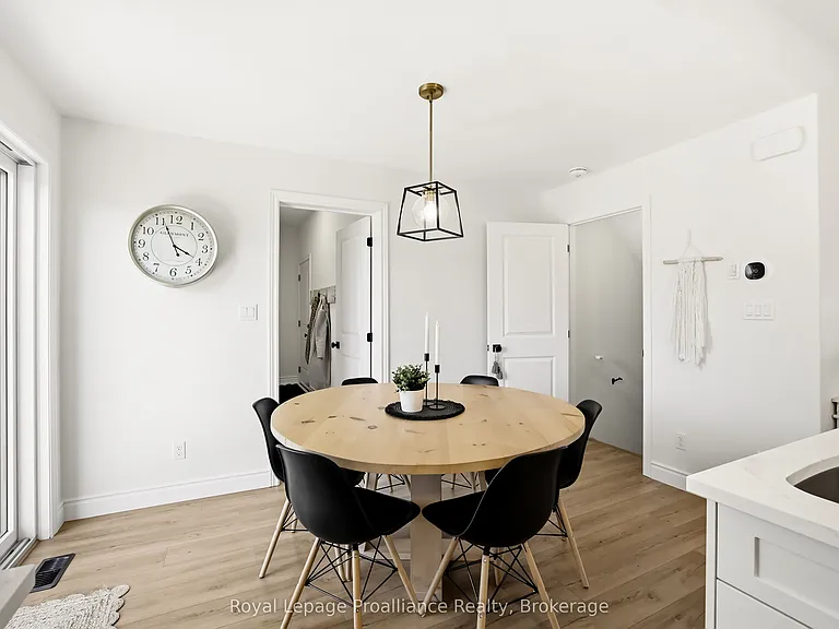 35 Rabbit Rd — Photo 16