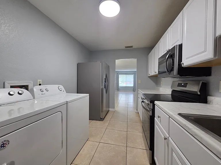 605 Northlake Blvd #63 — Photo 9