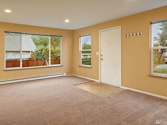 3rd image of 20425 4th Ave S