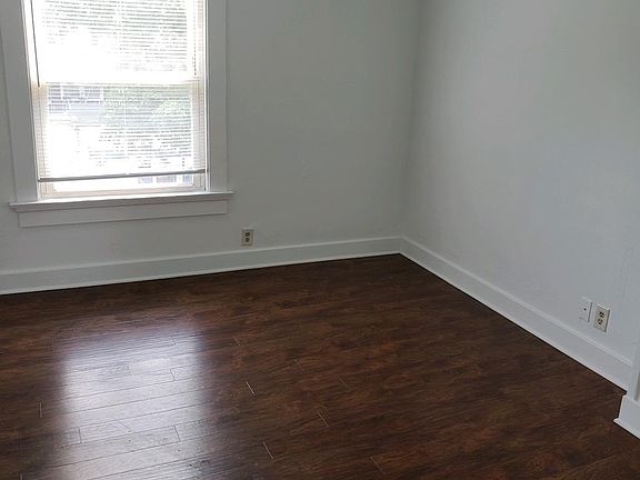 4th image of 2417 Blanchard Ave #3