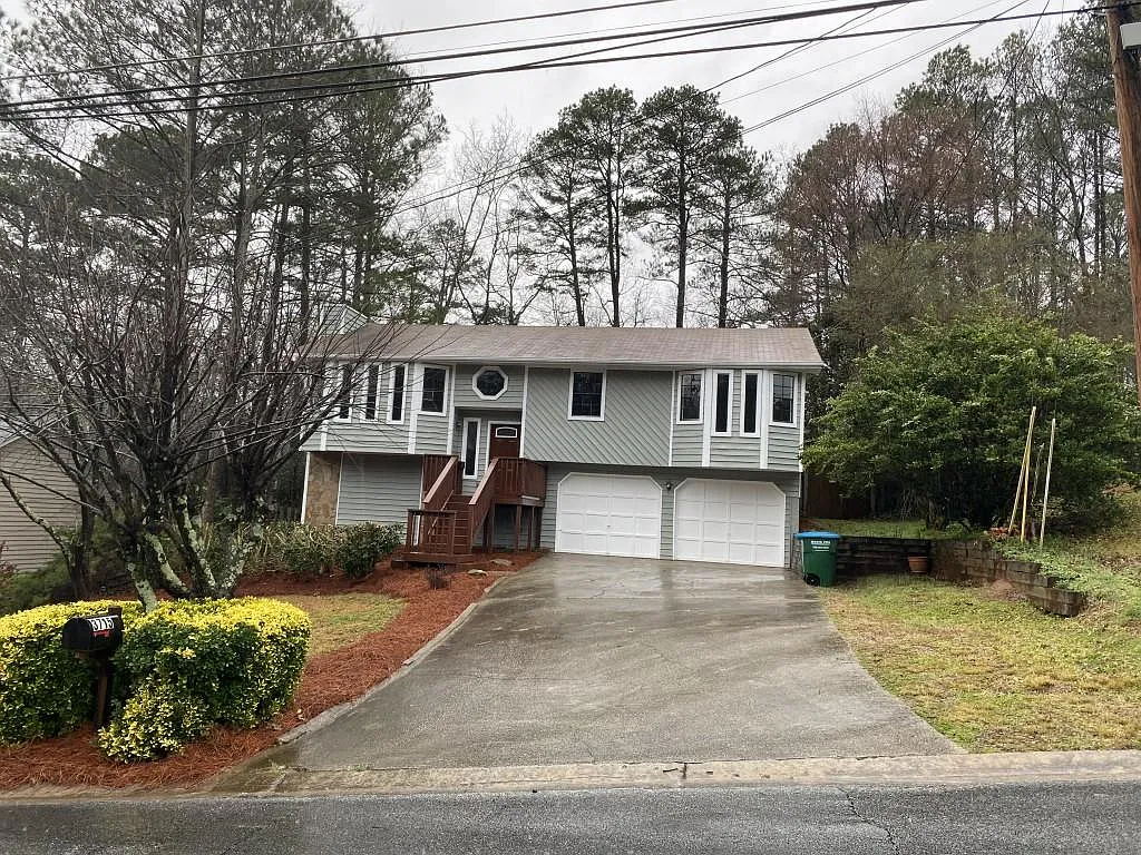 3715 Quail Hollow Trl photo 1