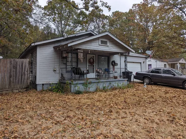 313 Albany Ave, Gadsden, AL 35903