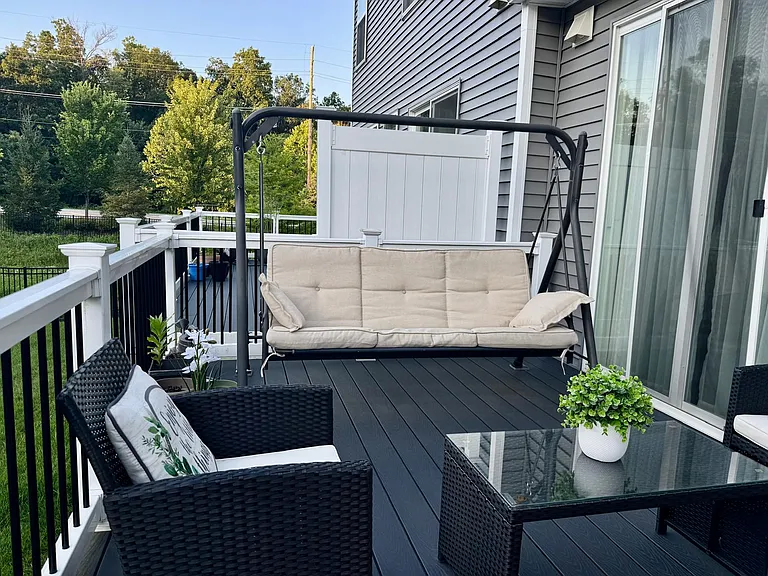 607 Mockernut Ct — Photo 10